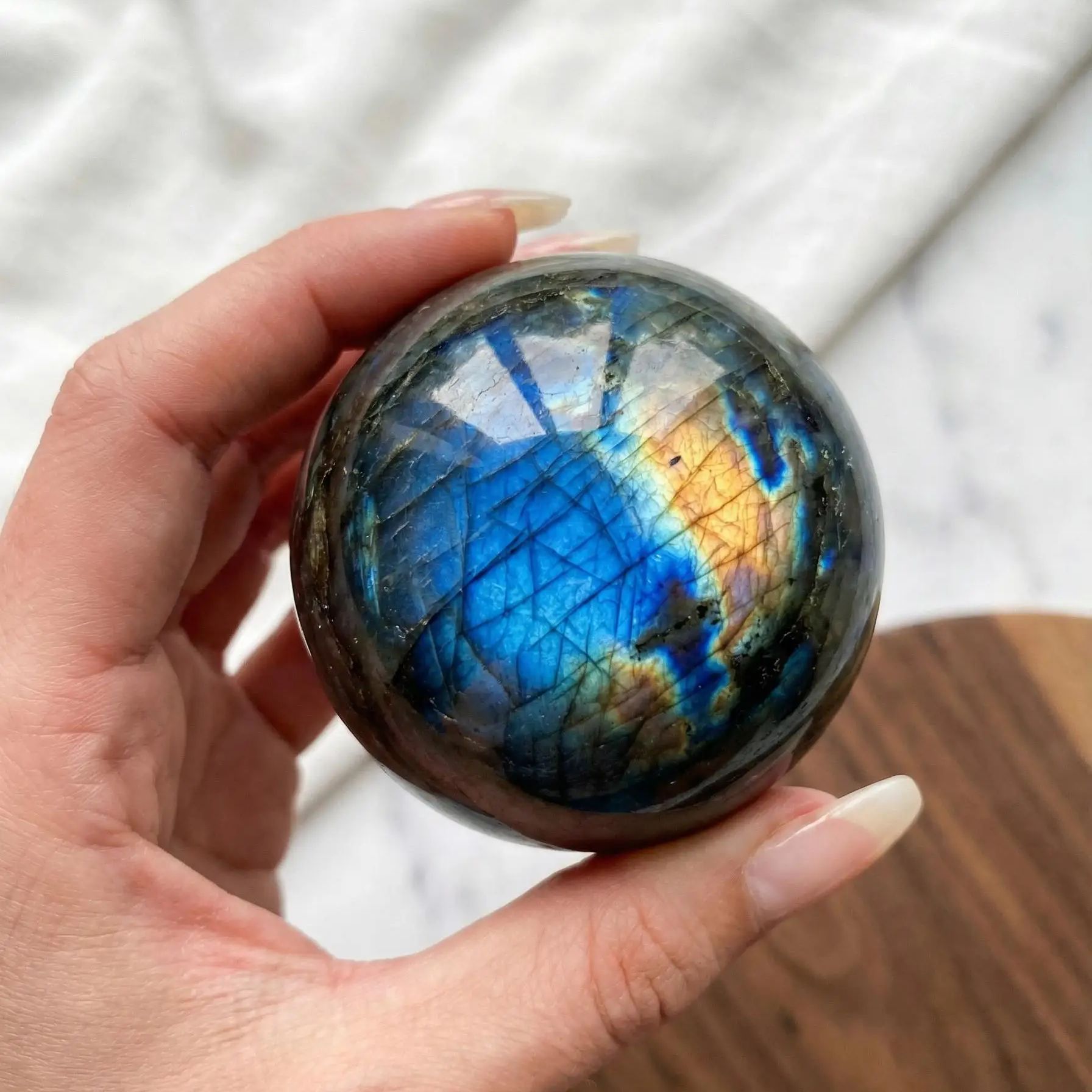 Natural Labradorite Sphere, Po - Renewable Energy Lab 评论和价格